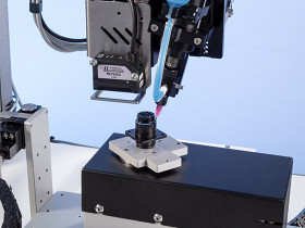 Fluid Dispenser / Auto Dispensing Systems for Precision Fluid Dispensing 